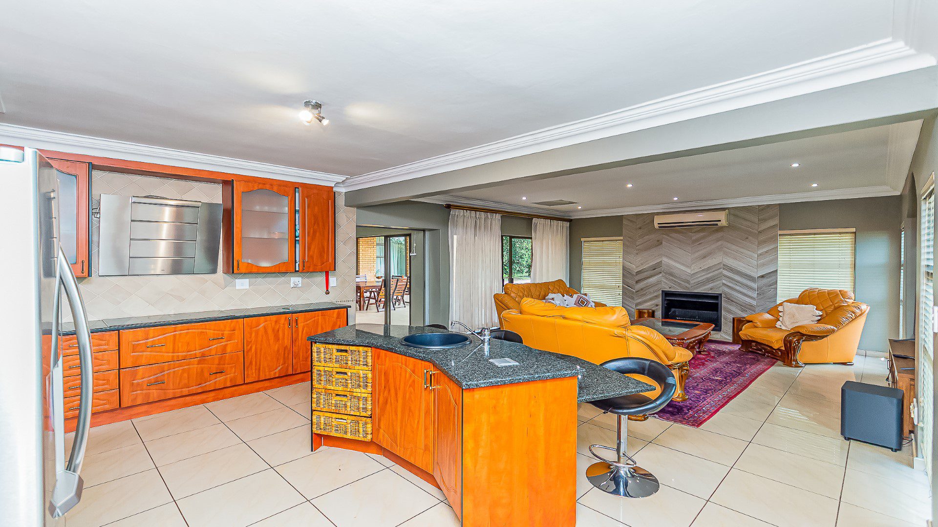 DSC_0030 Meyersdal Crest Estate – Luxurious 4 Bedroom Family Home