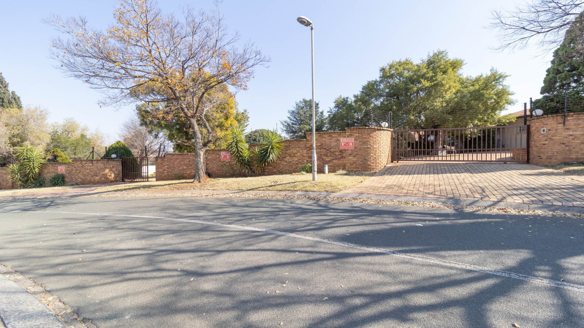 Mulbarton – Large 4 Bedroom Home + Flatlet