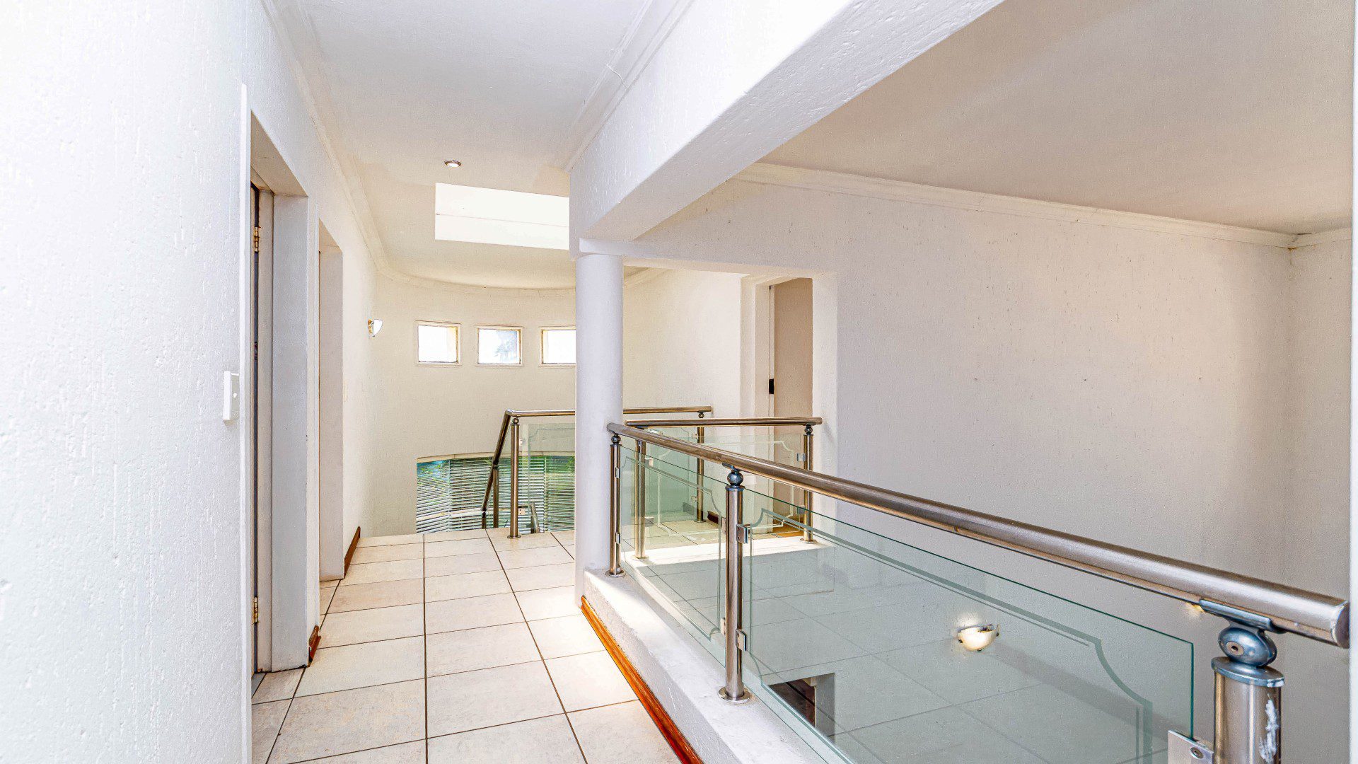 14 Sunninghill – Immaculate 4-Bedroom Double-Storey Family Home!