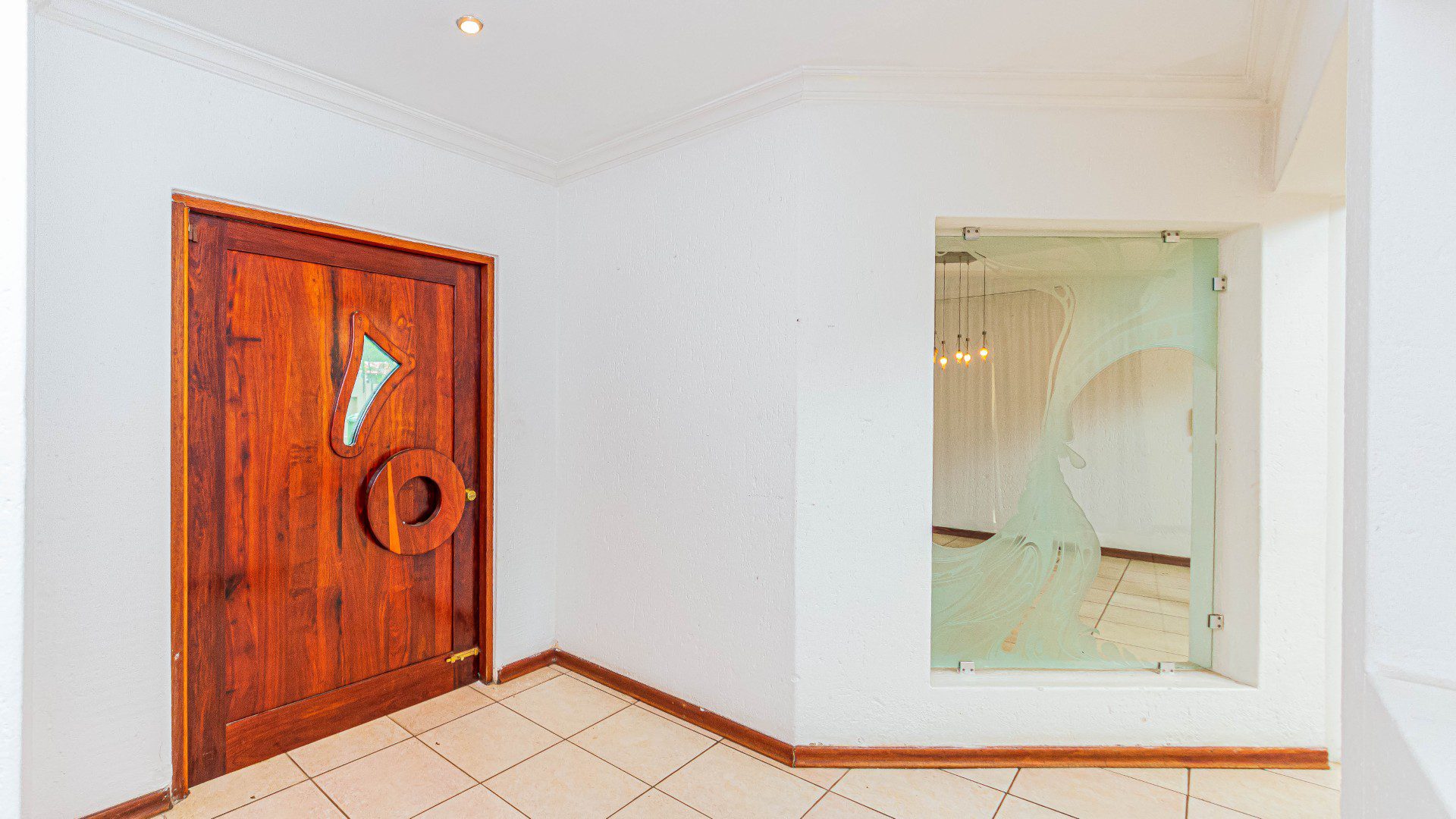 7 Sunninghill – Immaculate 4-Bedroom Double-Storey Family Home!