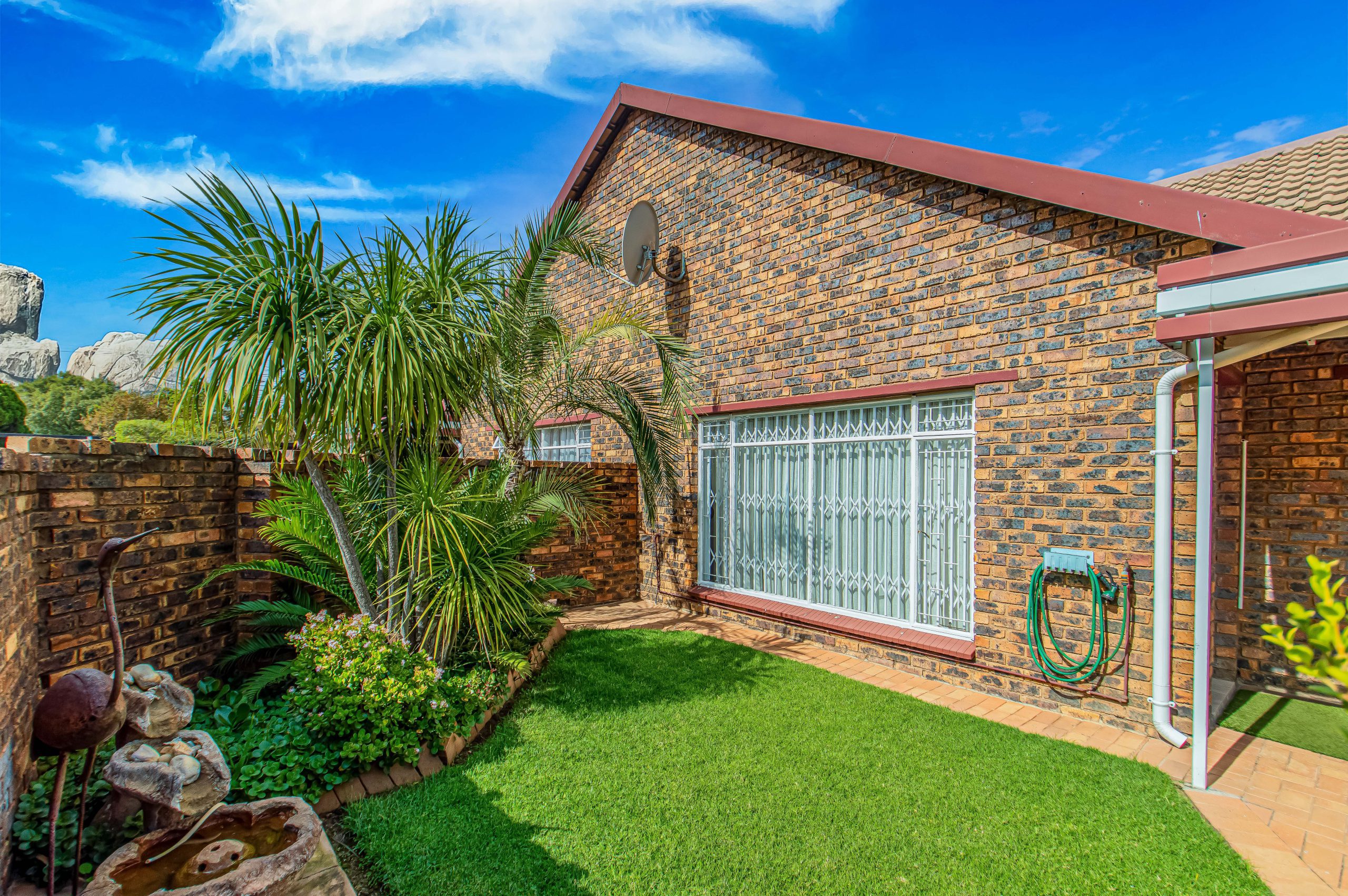 Kibler Park – Elegant 2 Bedroom Cluster, Secure Estate Living
