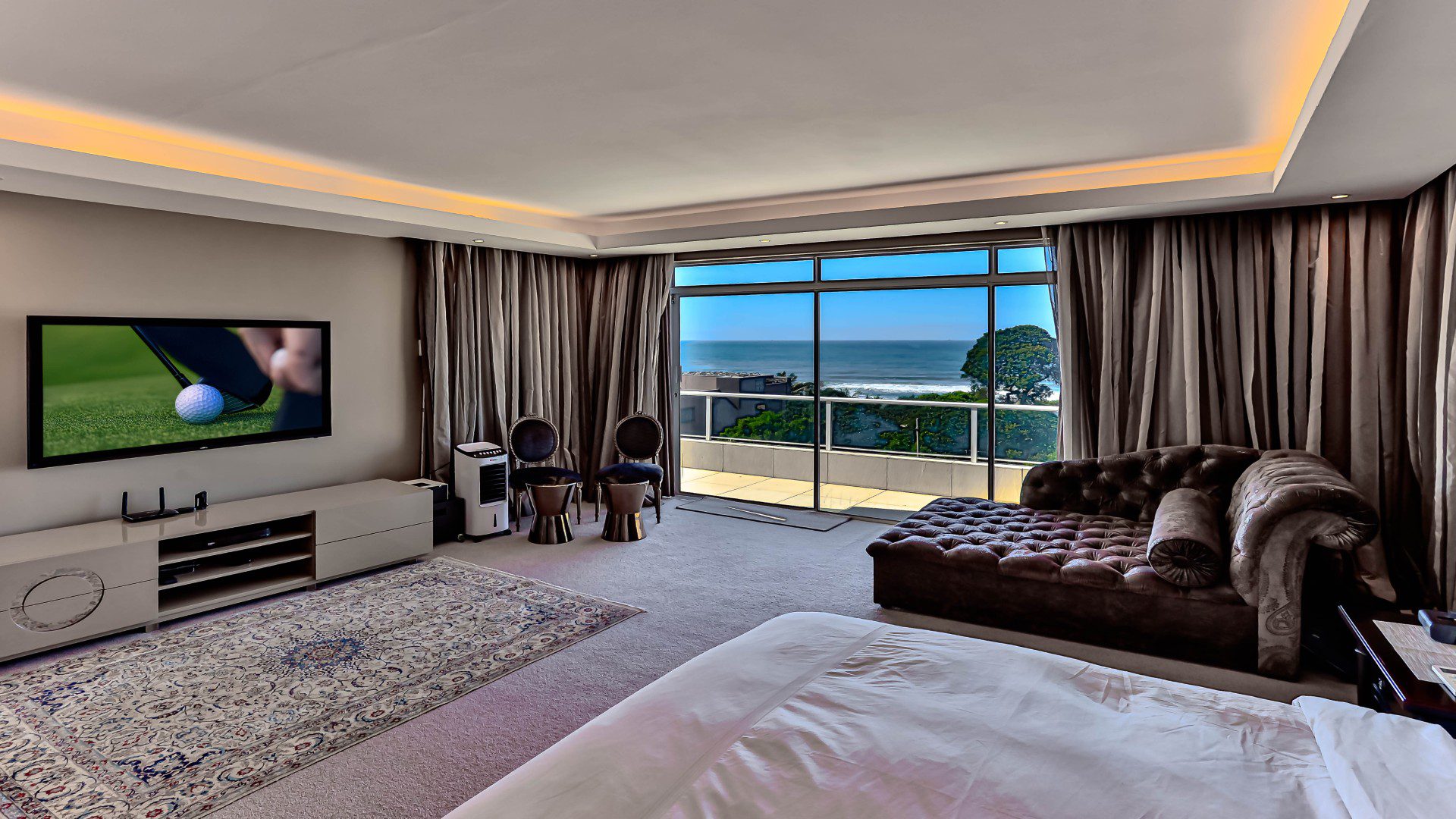 15 Umhlanga – Grand Family Home with Panoramic Sea Views