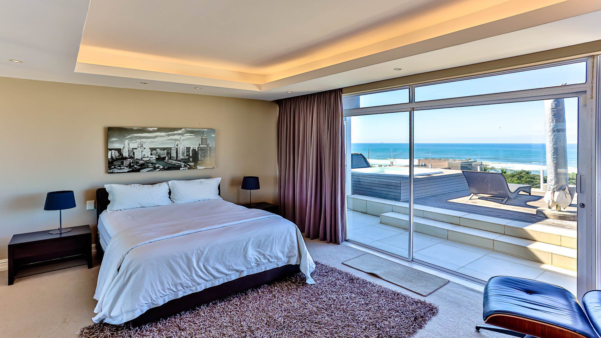 17 Umhlanga – Grand Family Home with Panoramic Sea Views