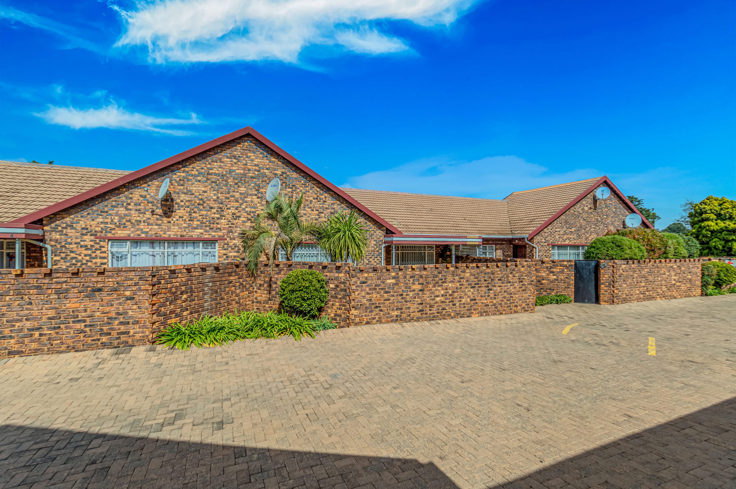 Kibler Park – Elegant 2 Bedroom Cluster, Secure Estate Living