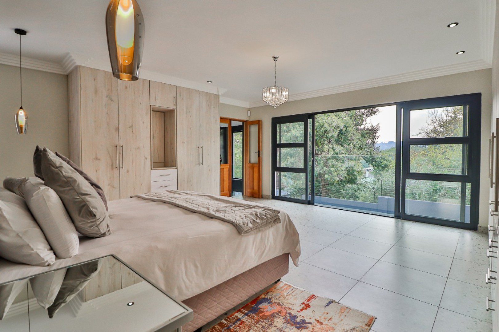 10 Parkhurst – Newly Renovated / Ultra Modern 4-Bedroom Double Storey Home with Pool & Luxury Finishes