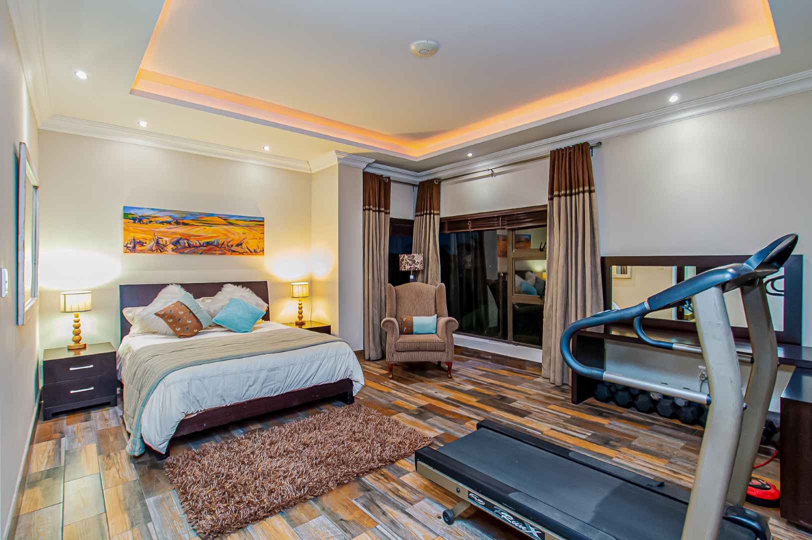 Luxury Auction in Bassonia Estate – A Rare Opportunity