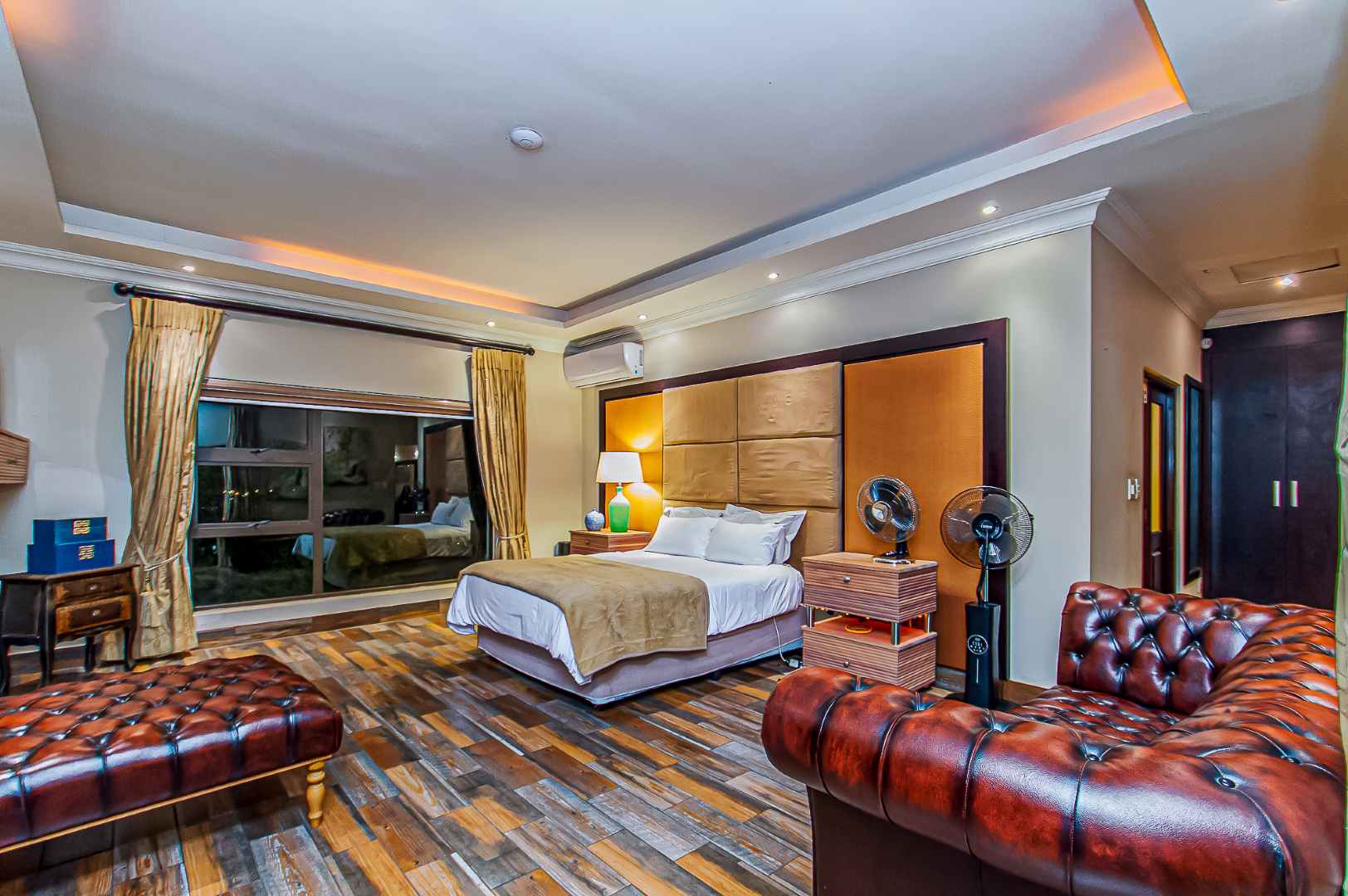 Luxury Auction in Bassonia Estate – A Rare Opportunity