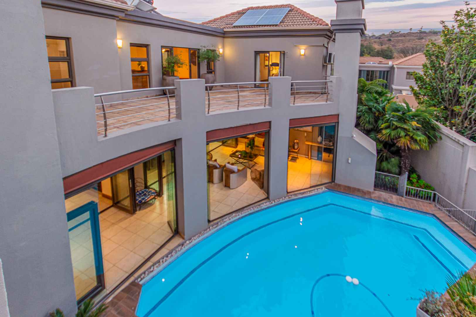 Luxury Auction in Bassonia Estate – A Rare Opportunity